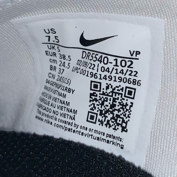 Nike Women's Go Flyease Slip-On Running Shoes-Size 7.5 NWOT - Picture 13 of 13